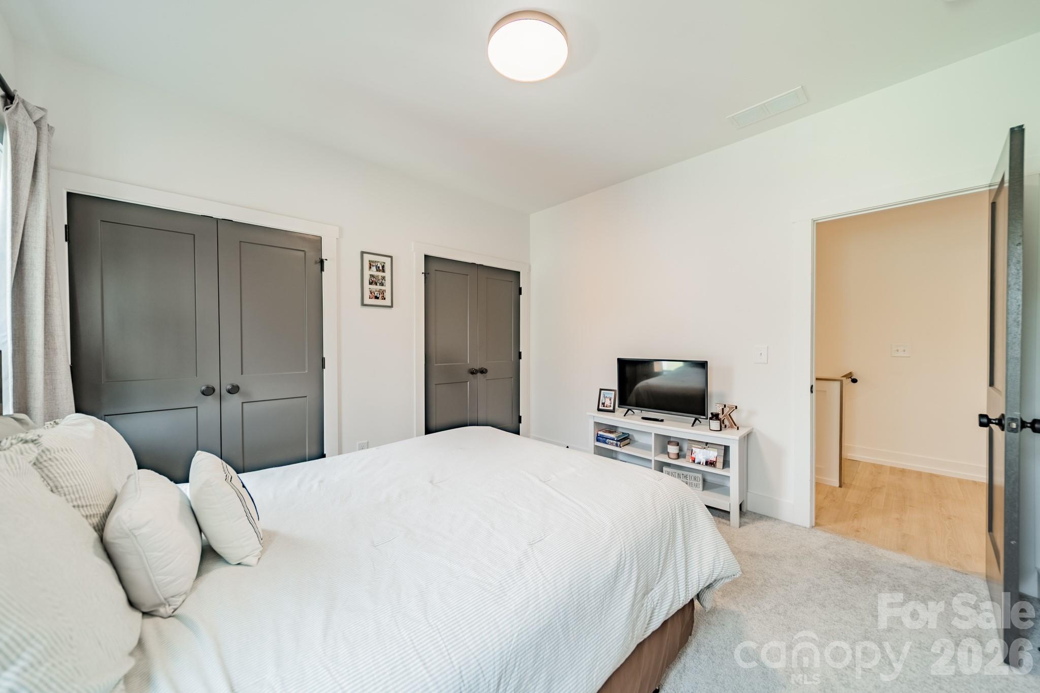 608 Ambassador Street — Charlotte