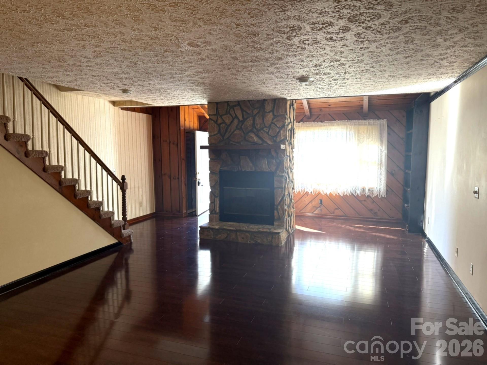 14 Stonelake Drive — Granite Falls
