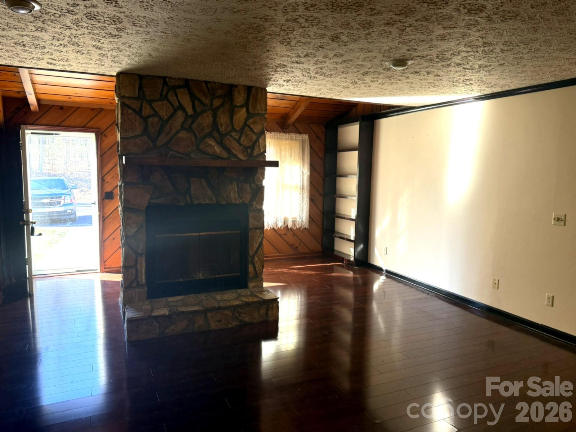 14 Stonelake Drive — Granite Falls
