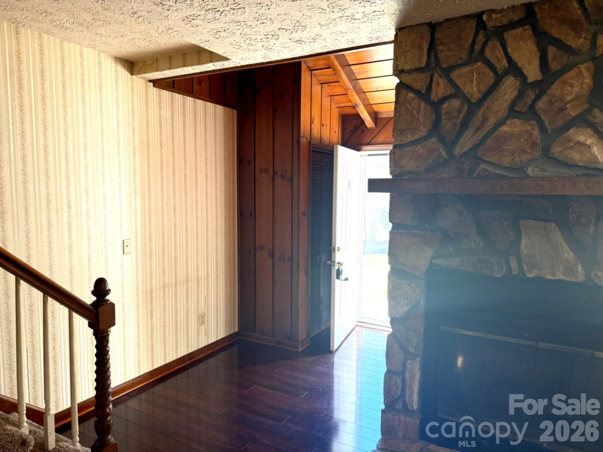 14 Stonelake Drive — Granite Falls