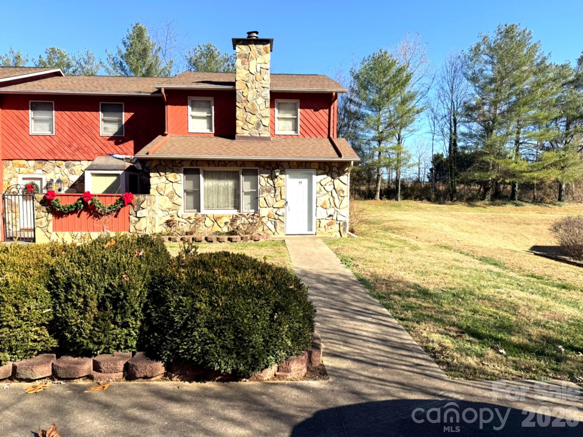 14 Stonelake Drive — Granite Falls