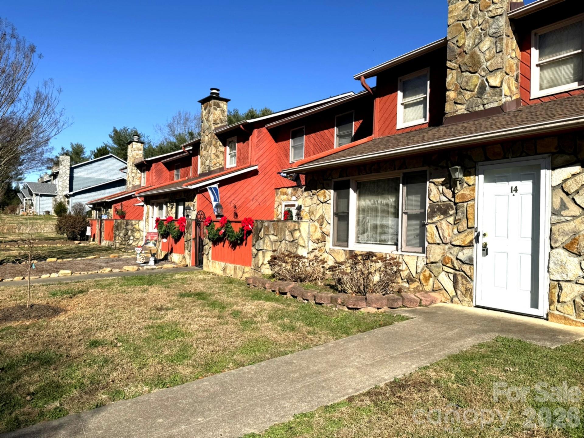 14 Stonelake Drive — Granite Falls