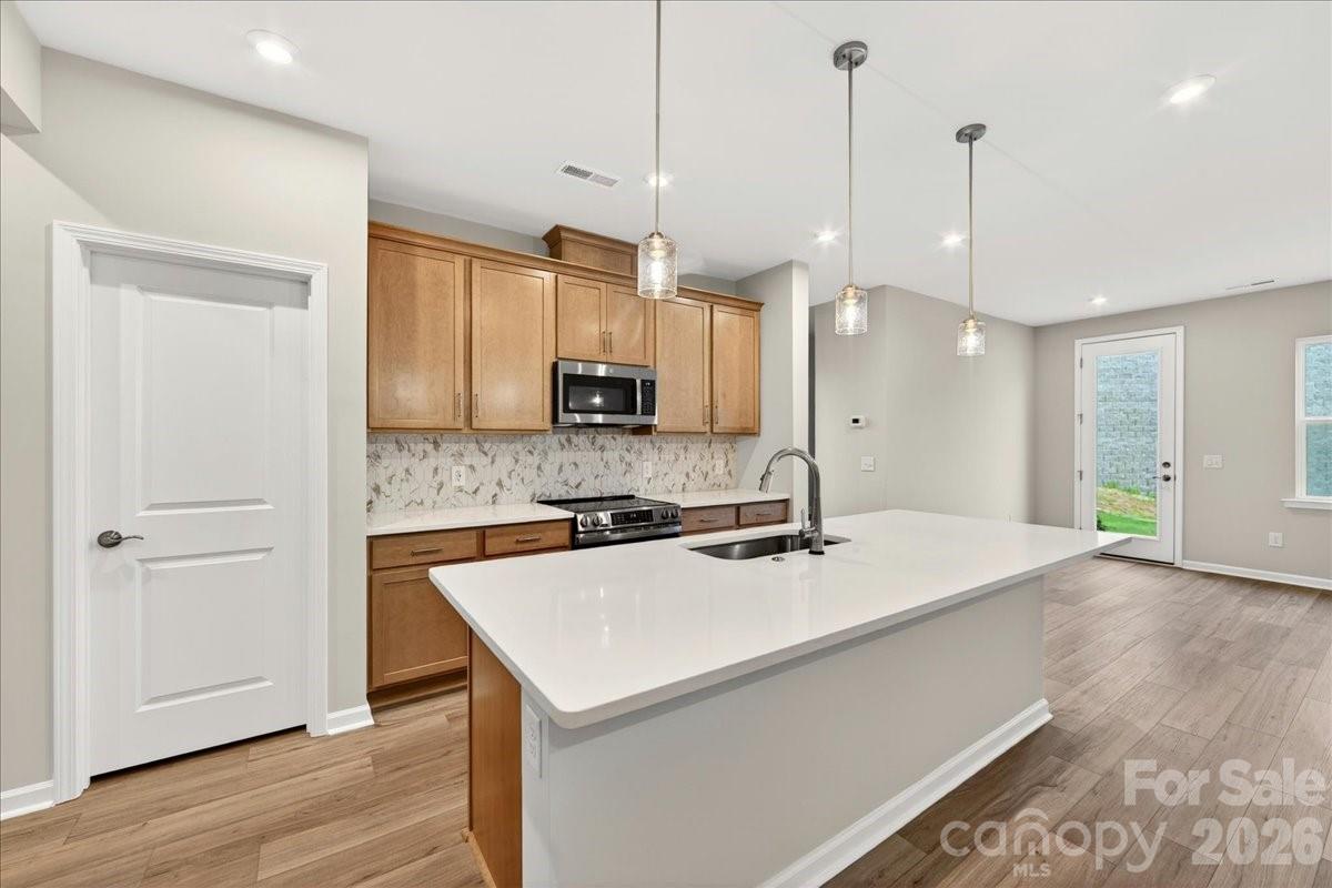 606 Webster Lane — Cramerton