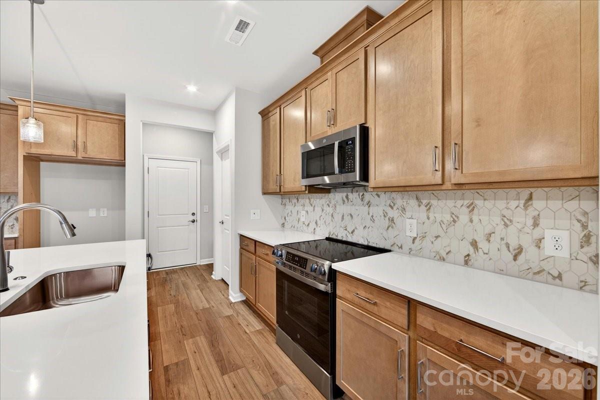 606 Webster Lane — Cramerton