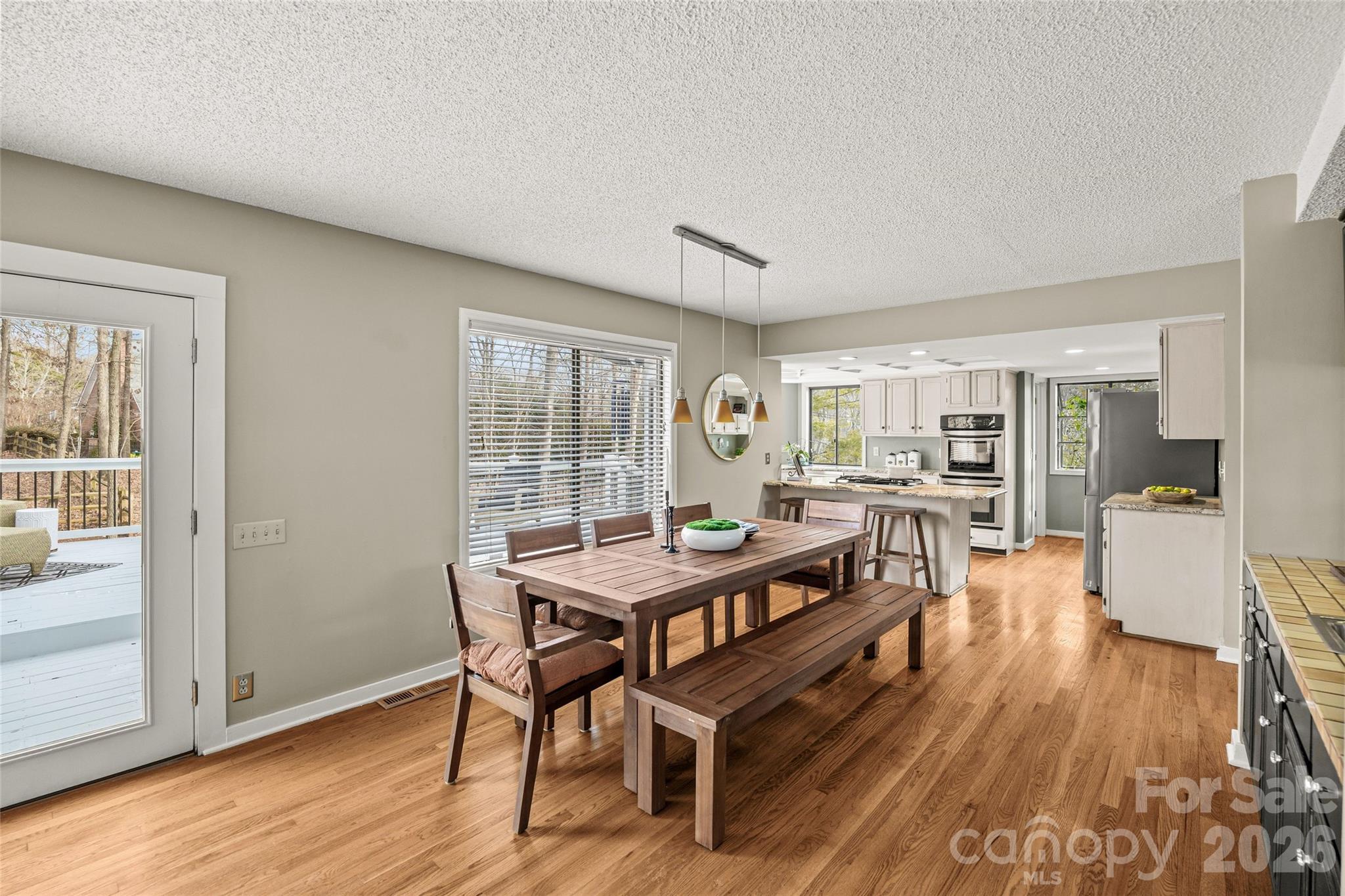 9562 Hunting Court — Matthews