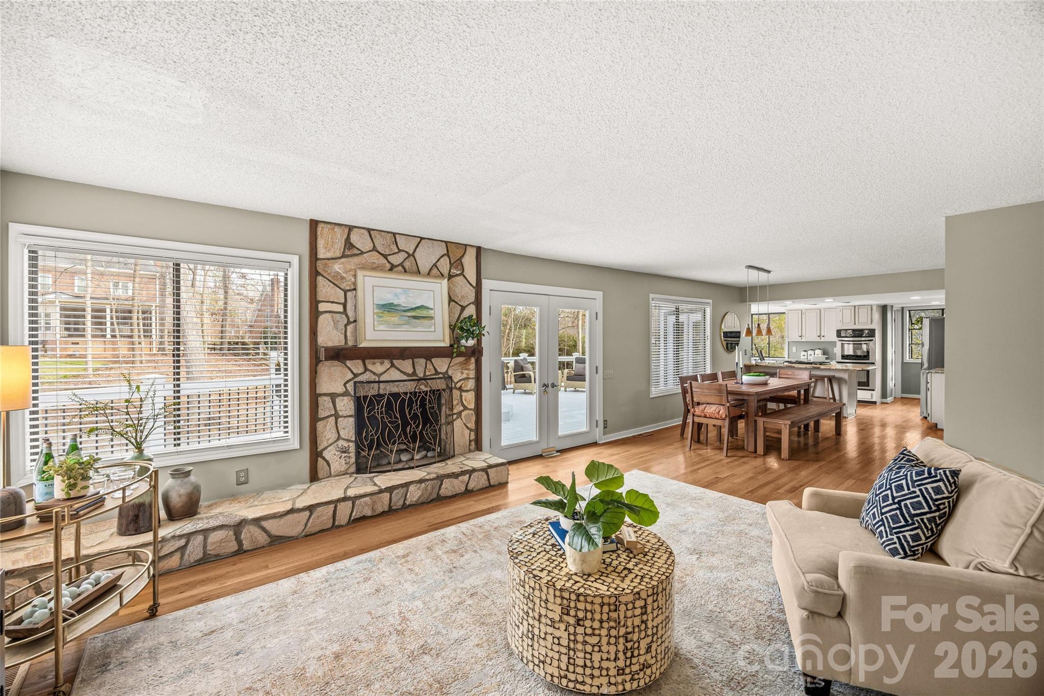 9562 Hunting Court — Matthews