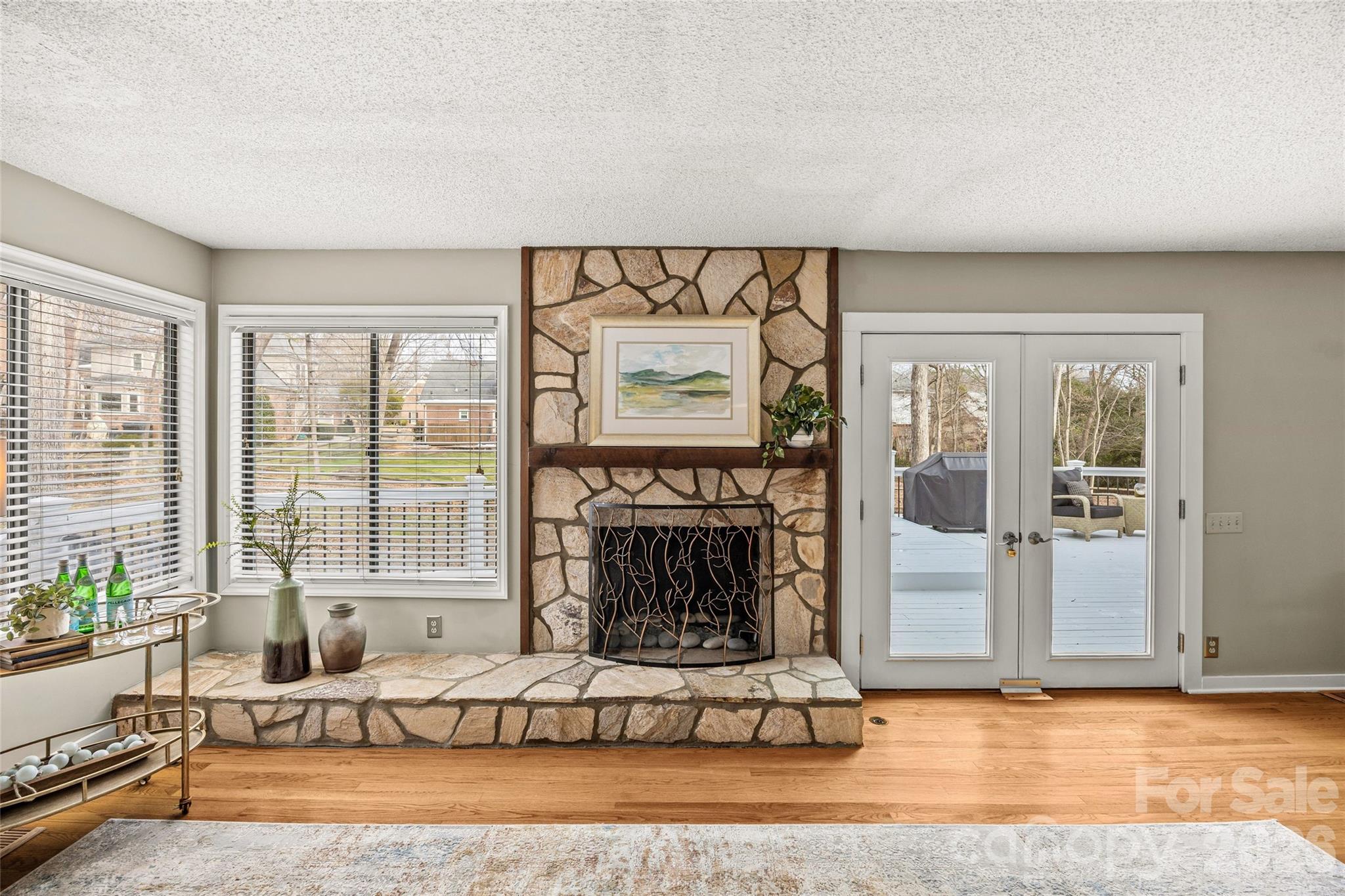 9562 Hunting Court — Matthews