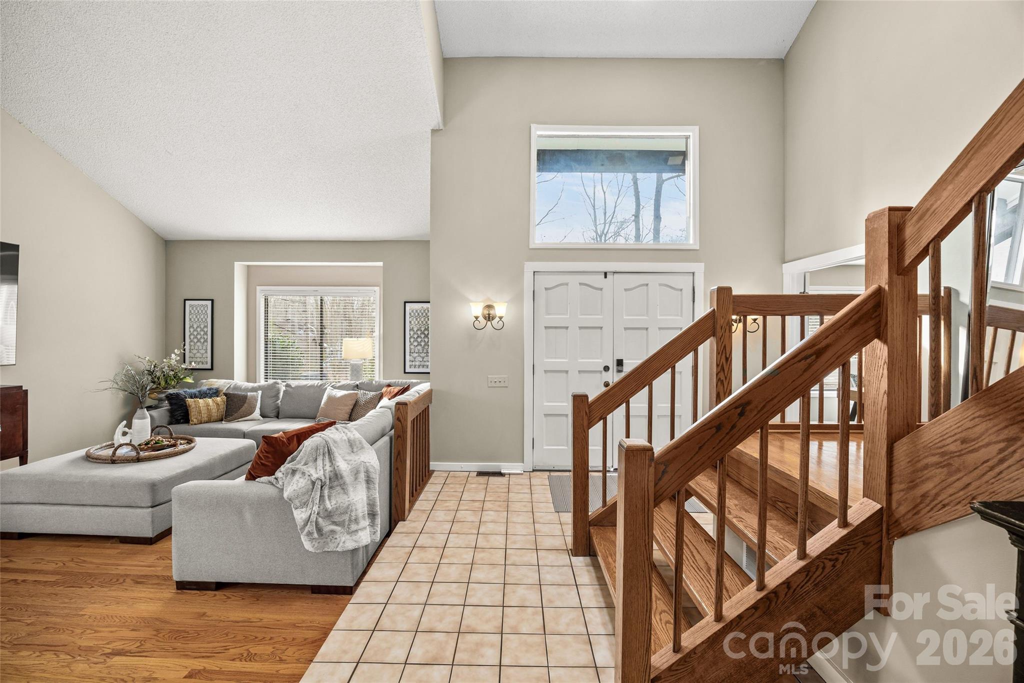 9562 Hunting Court — Matthews