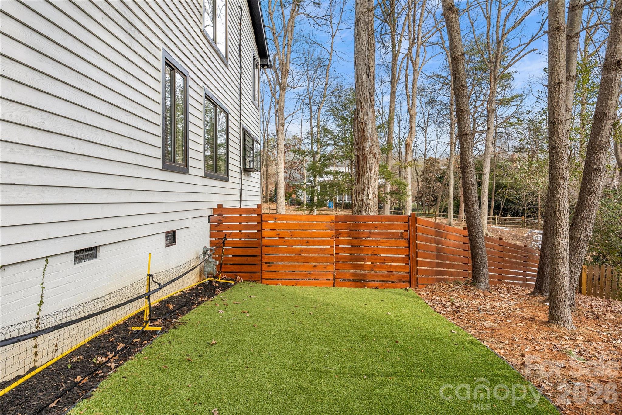 9562 Hunting Court — Matthews