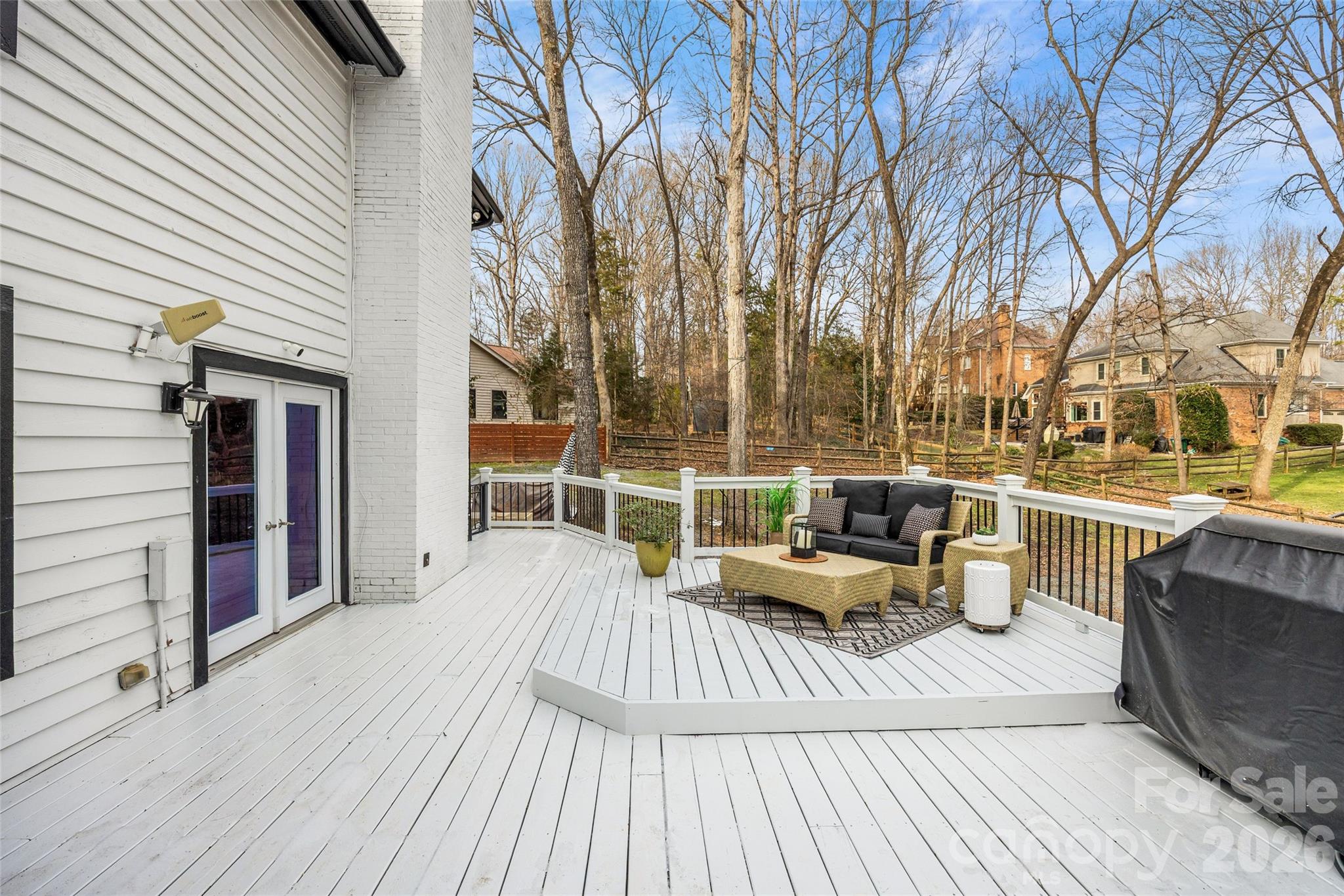 9562 Hunting Court — Matthews