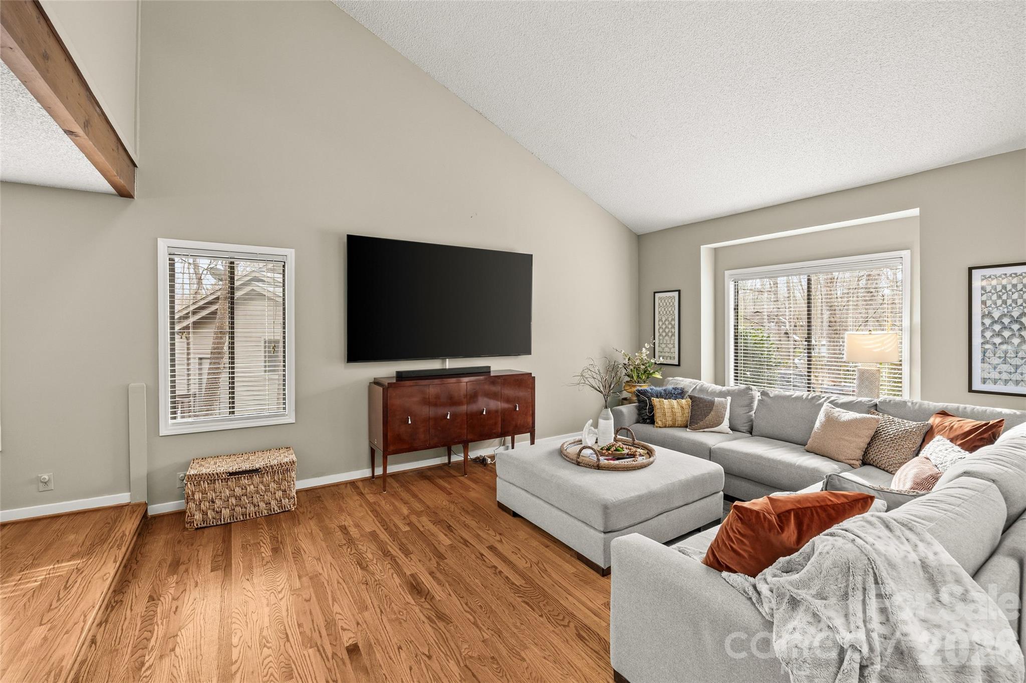 9562 Hunting Court — Matthews