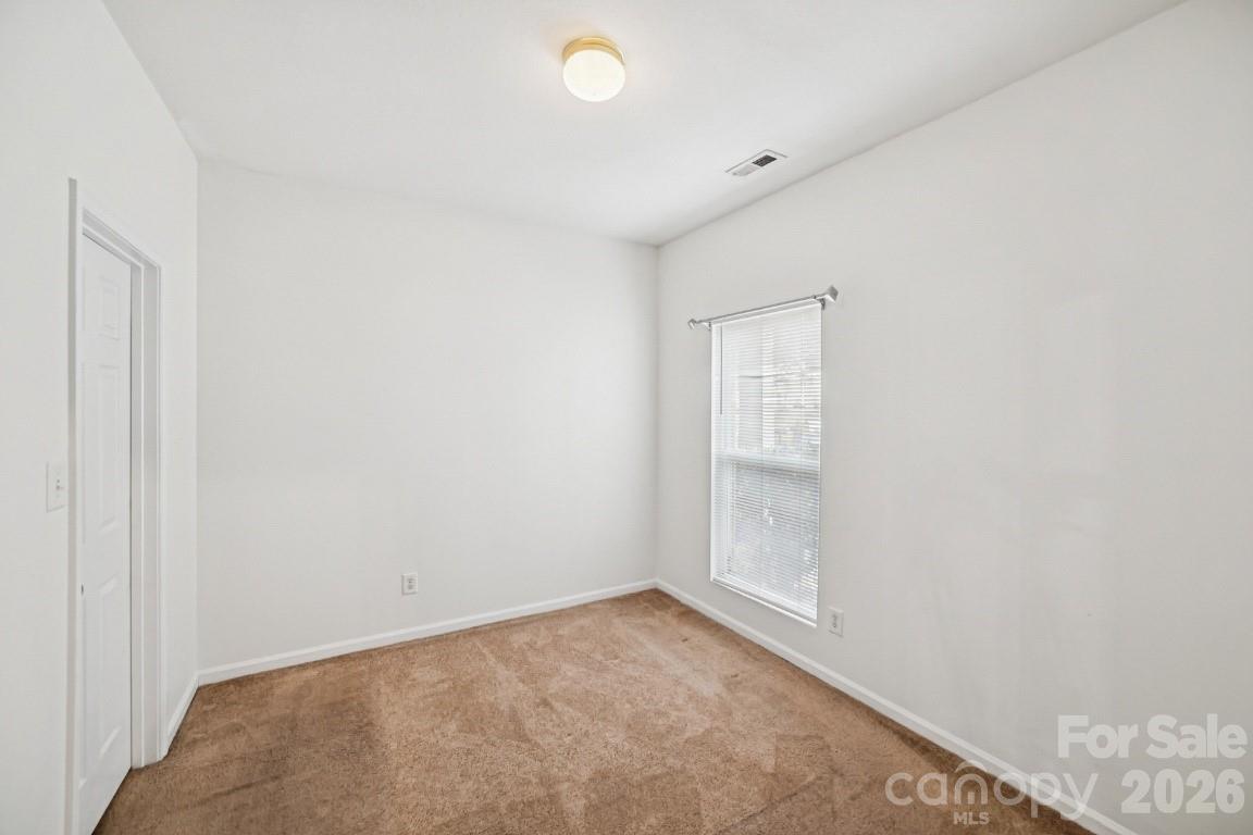 2731 Meadow Knoll Drive — Charlotte