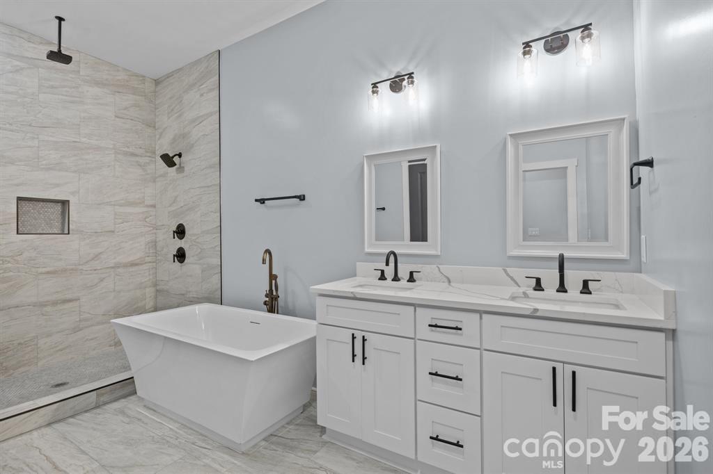 204 W Wade Street — Wadesboro