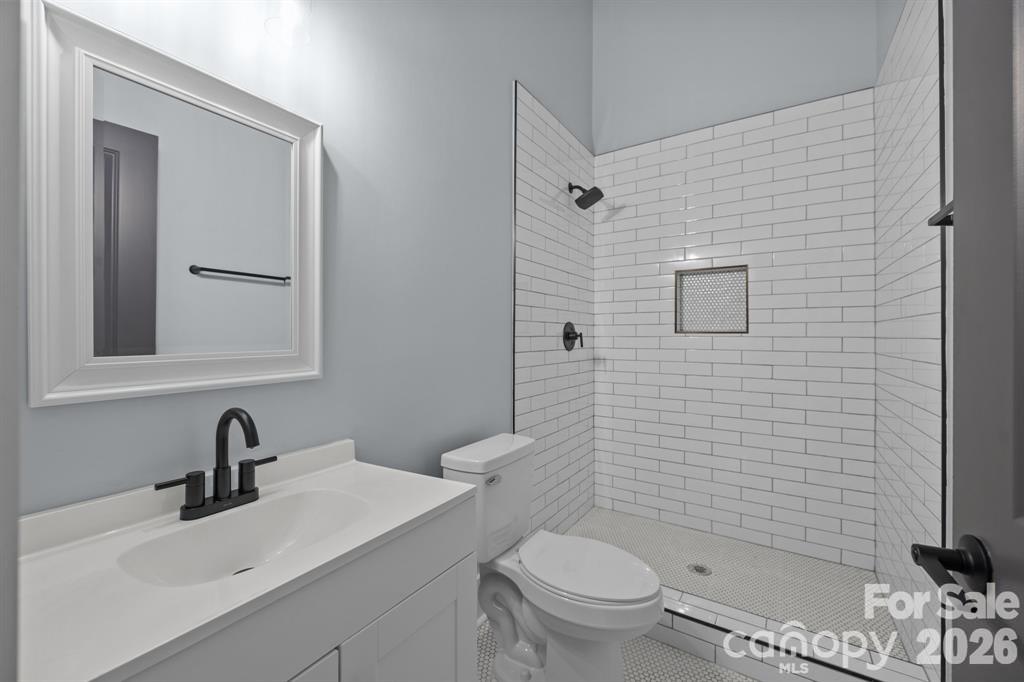 204 W Wade Street — Wadesboro
