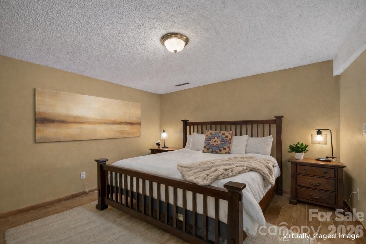 501 Woodfield Drive — Asheville