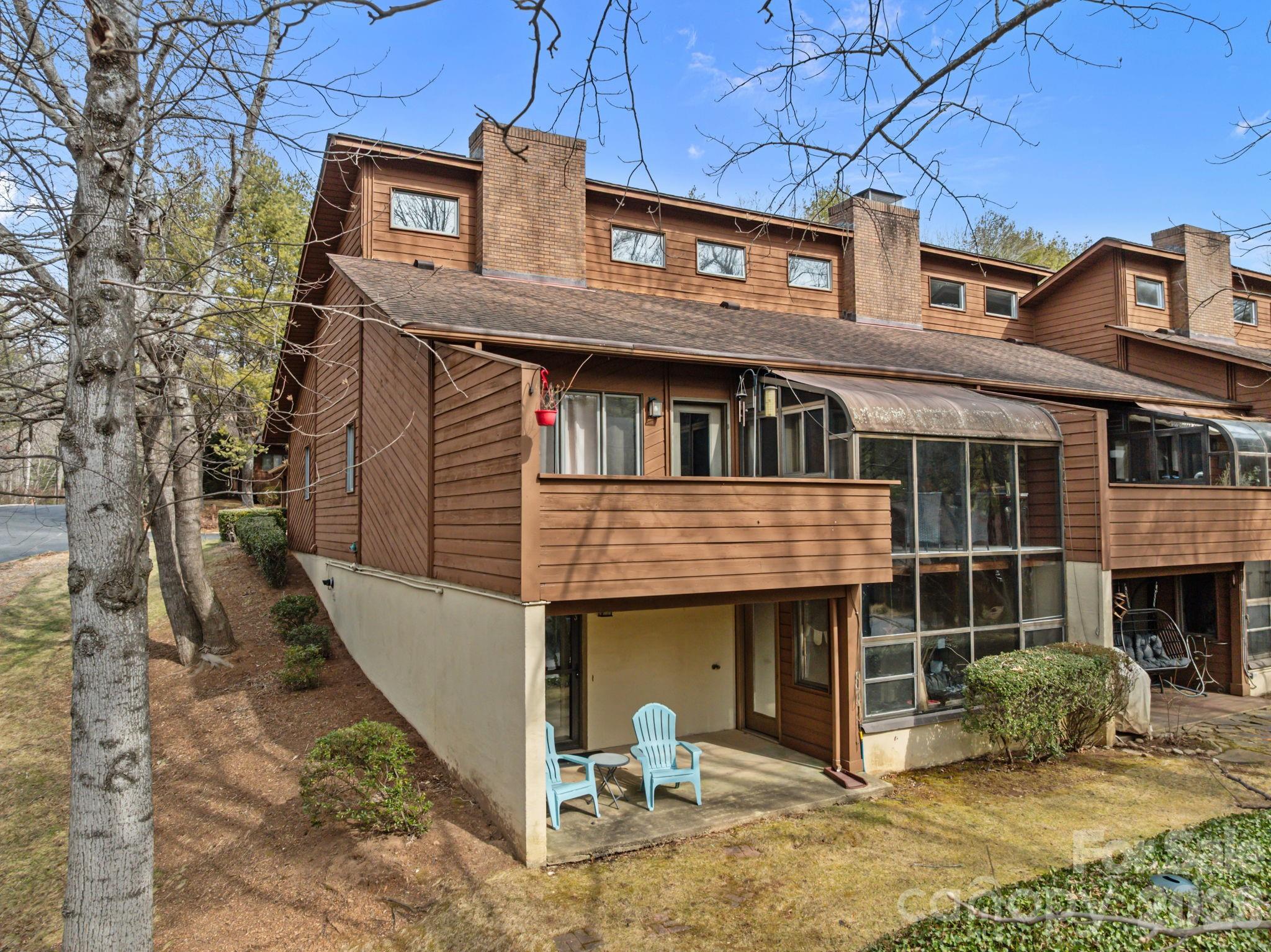 501 Woodfield Drive — Asheville