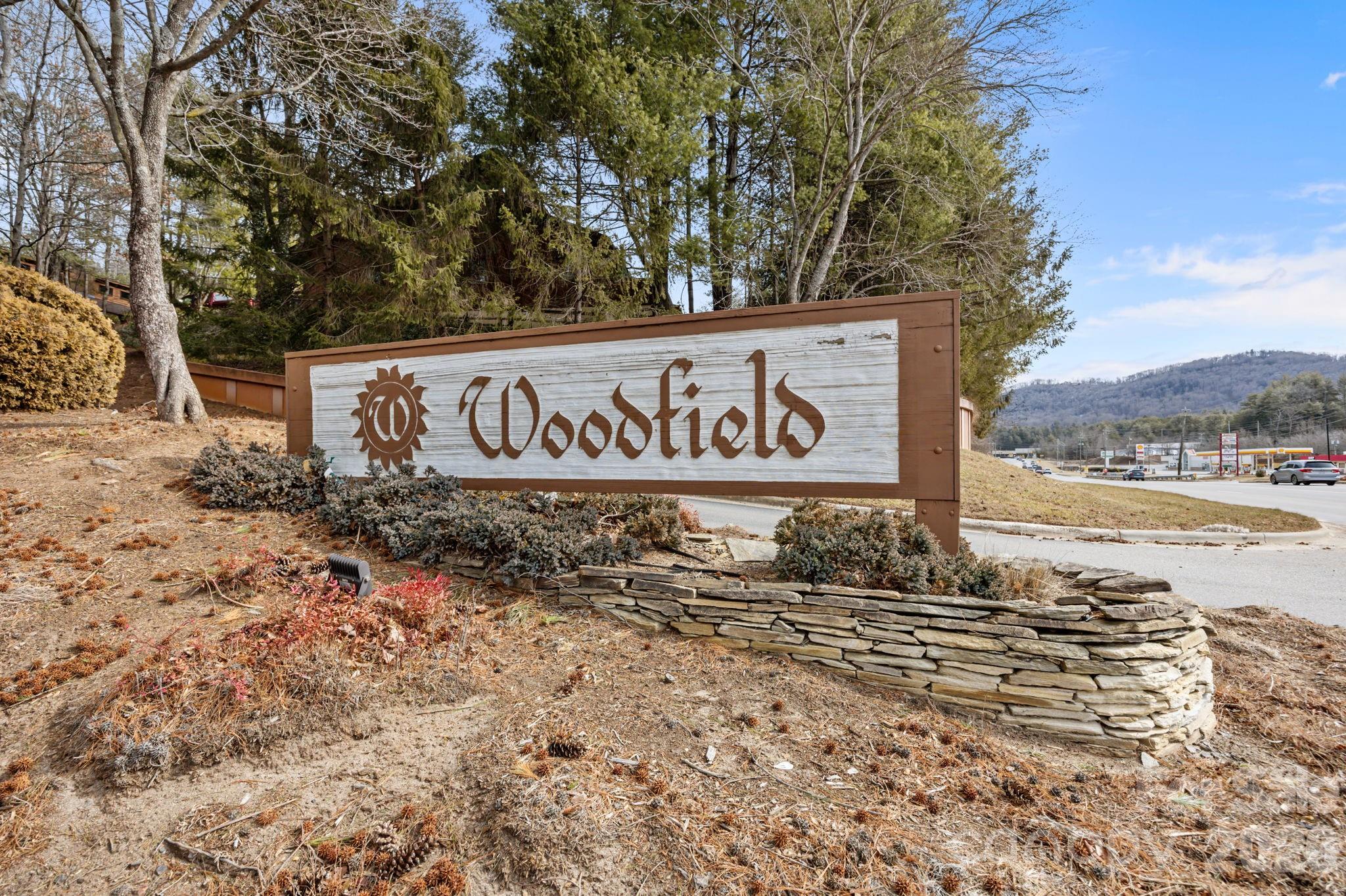 501 Woodfield Drive — Asheville