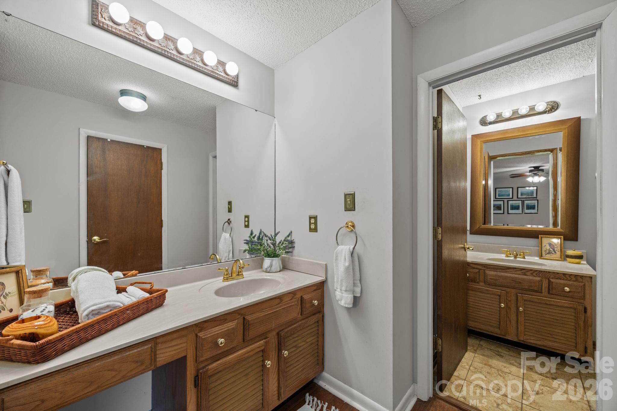 501 Woodfield Drive — Asheville