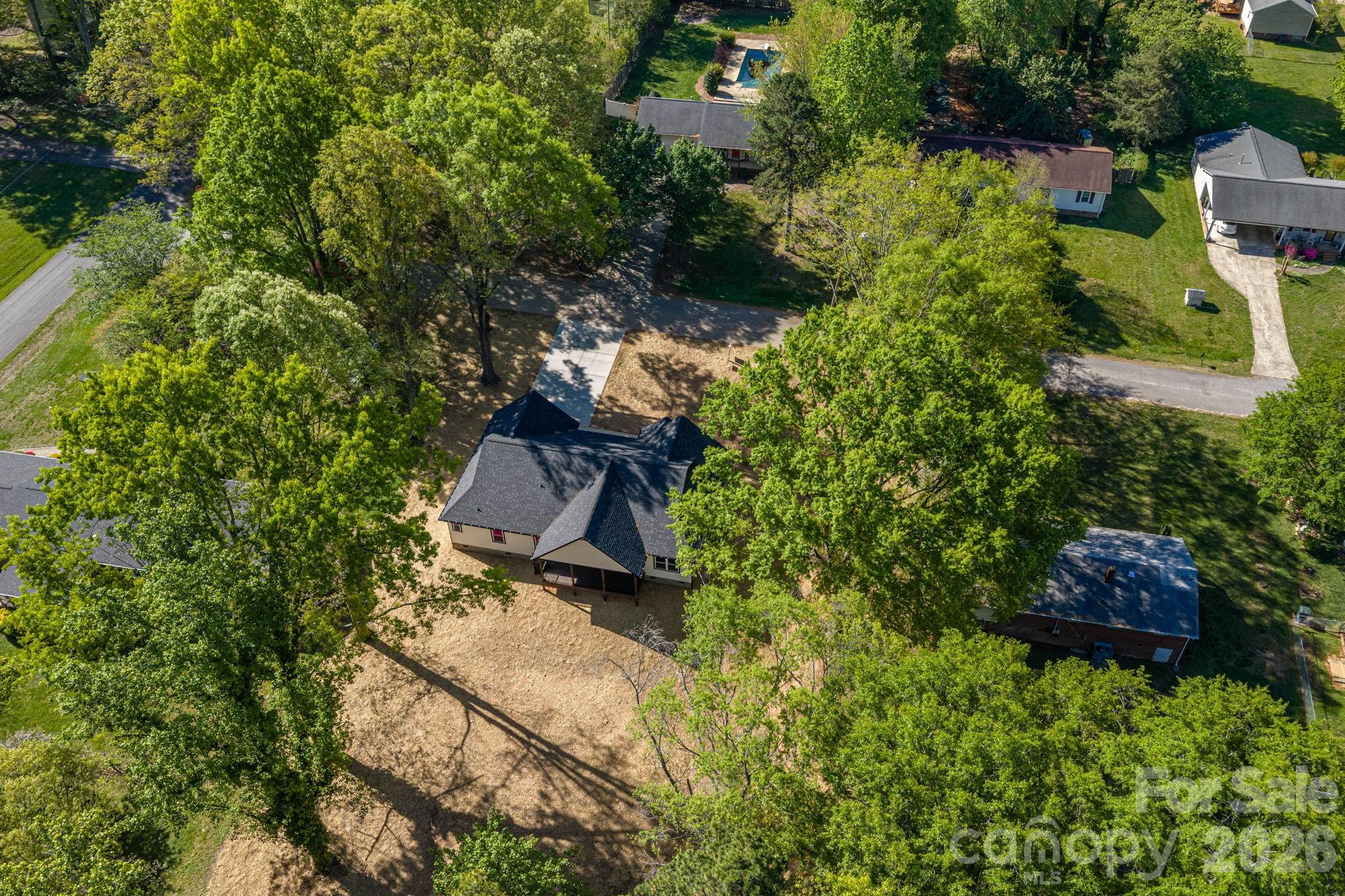 110 Johnson Lane — Cherryville