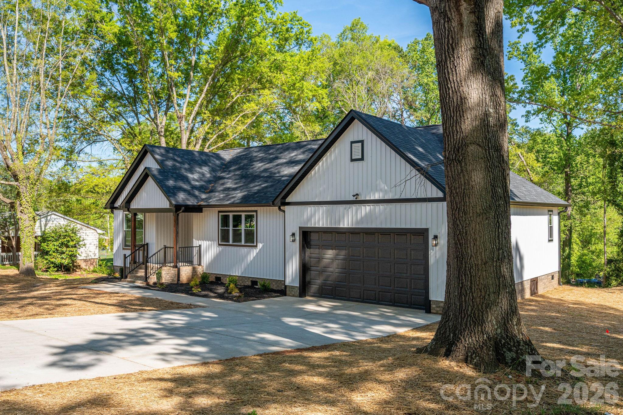 110 Johnson Lane — Cherryville