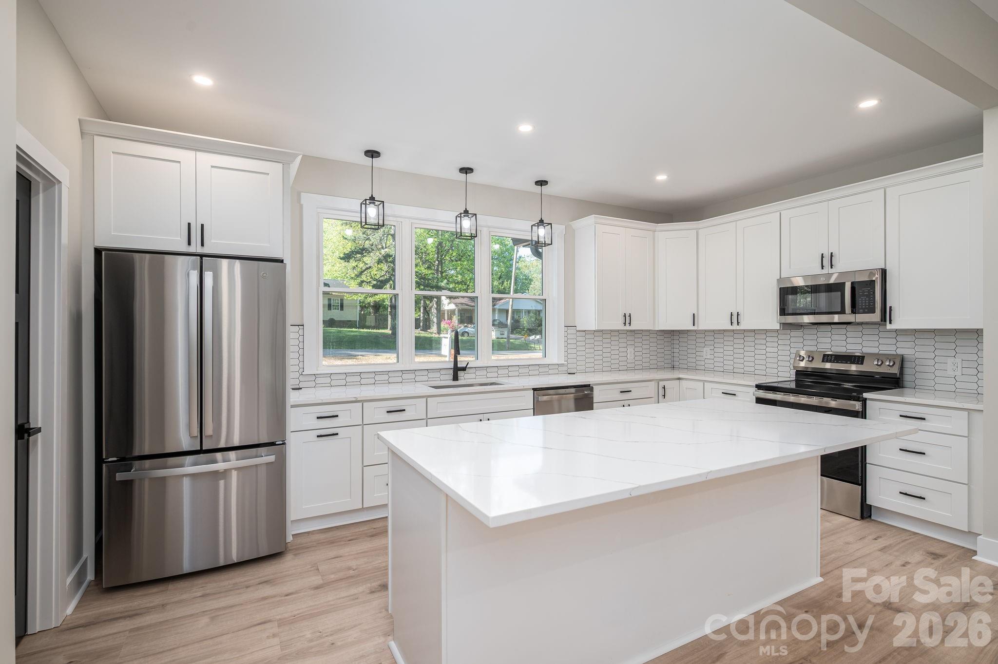 110 Johnson Lane — Cherryville