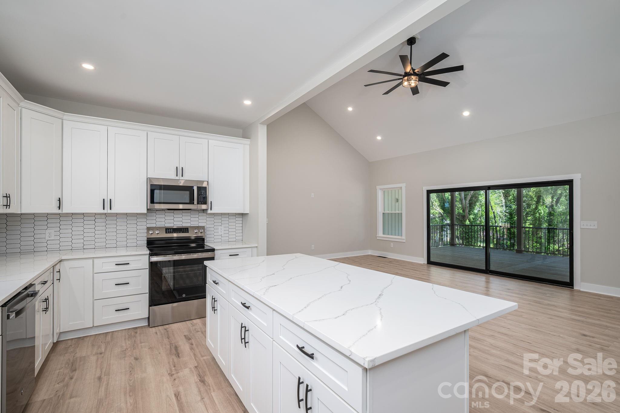 110 Johnson Lane — Cherryville