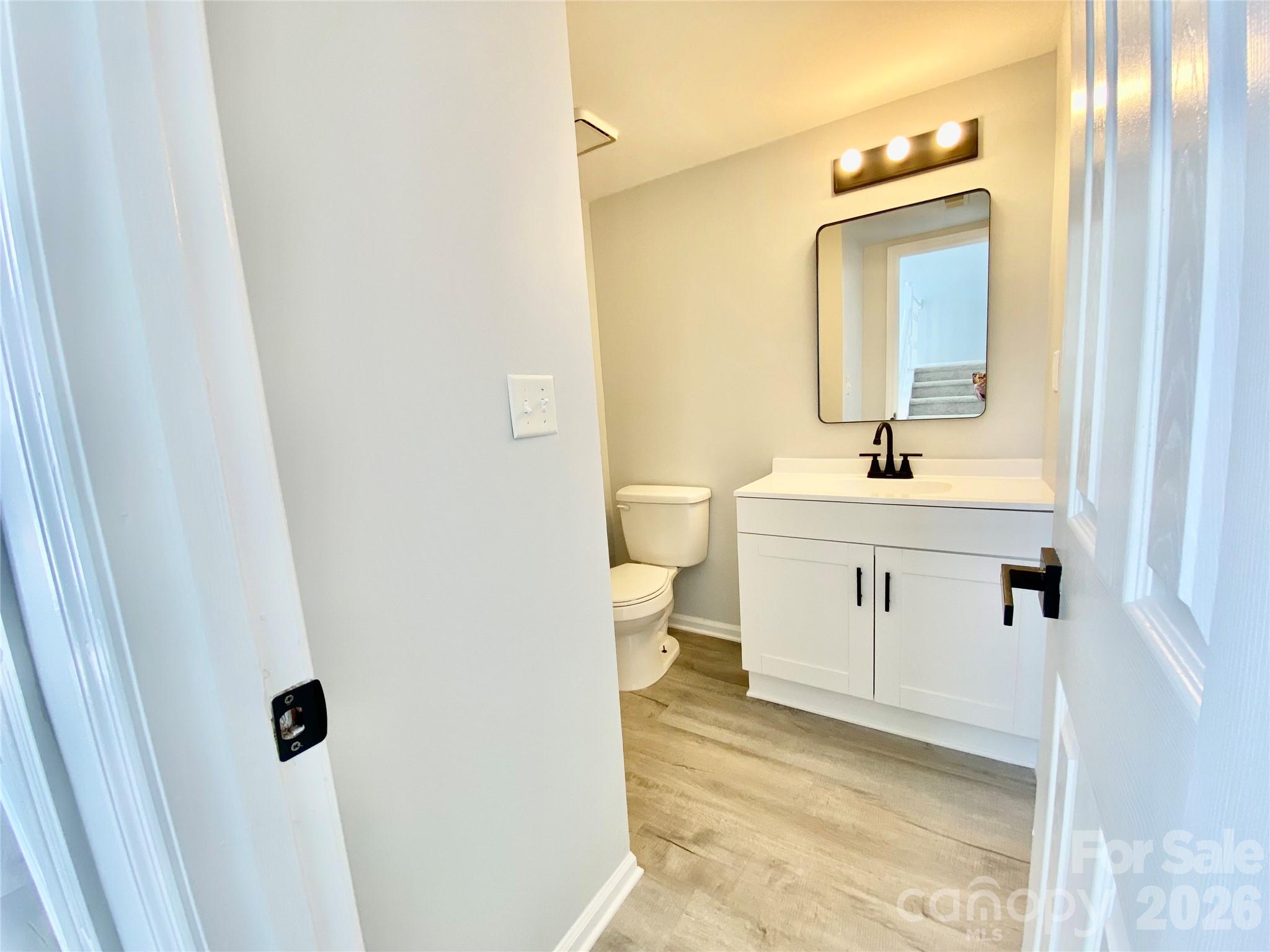 9428 White Cedar Court — Charlotte