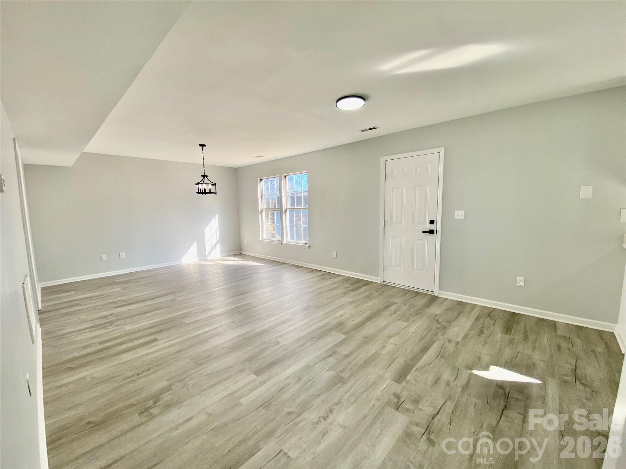 9428 White Cedar Court — Charlotte