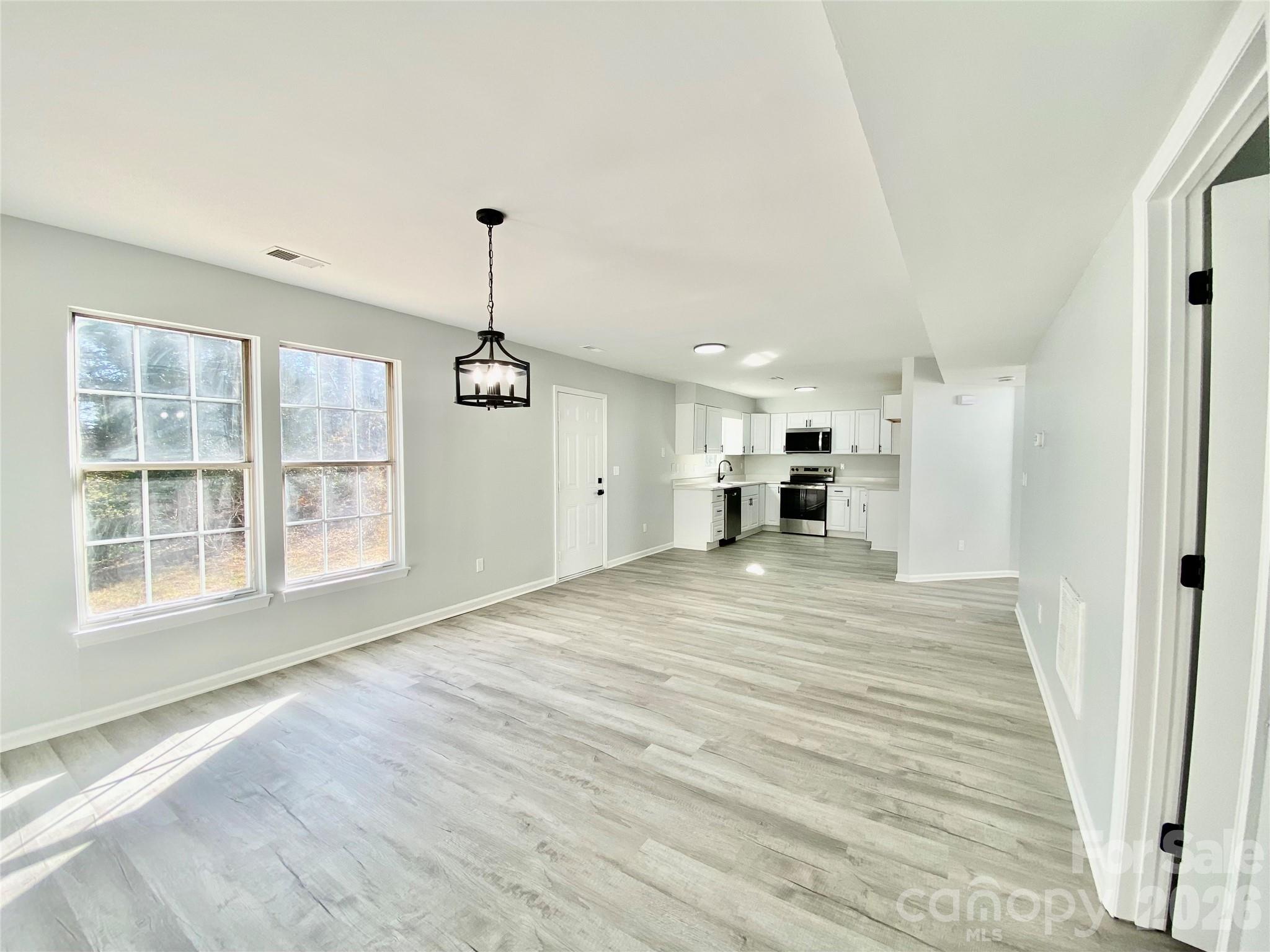 9428 White Cedar Court — Charlotte