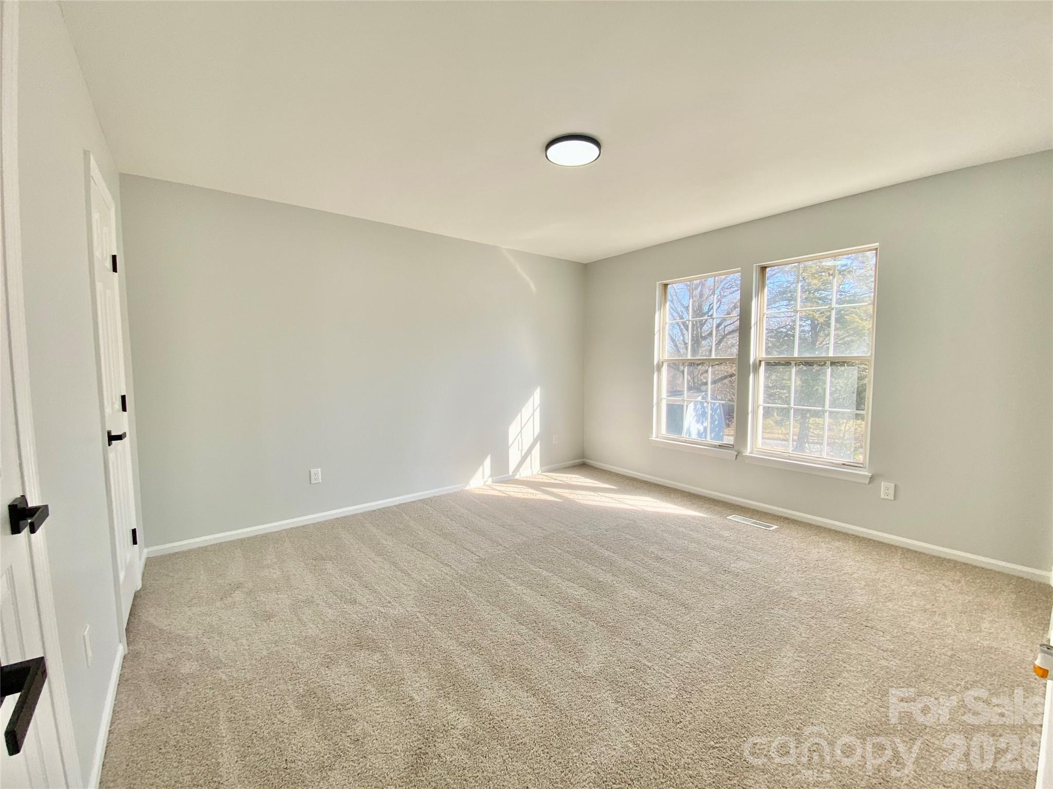 9428 White Cedar Court — Charlotte