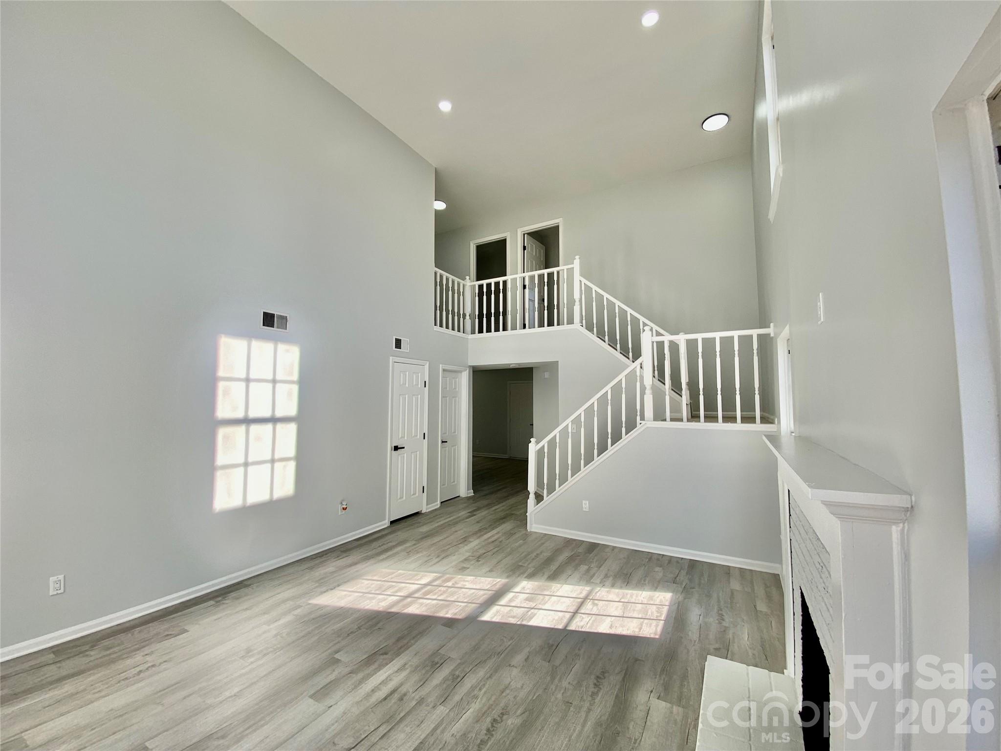 9428 White Cedar Court — Charlotte