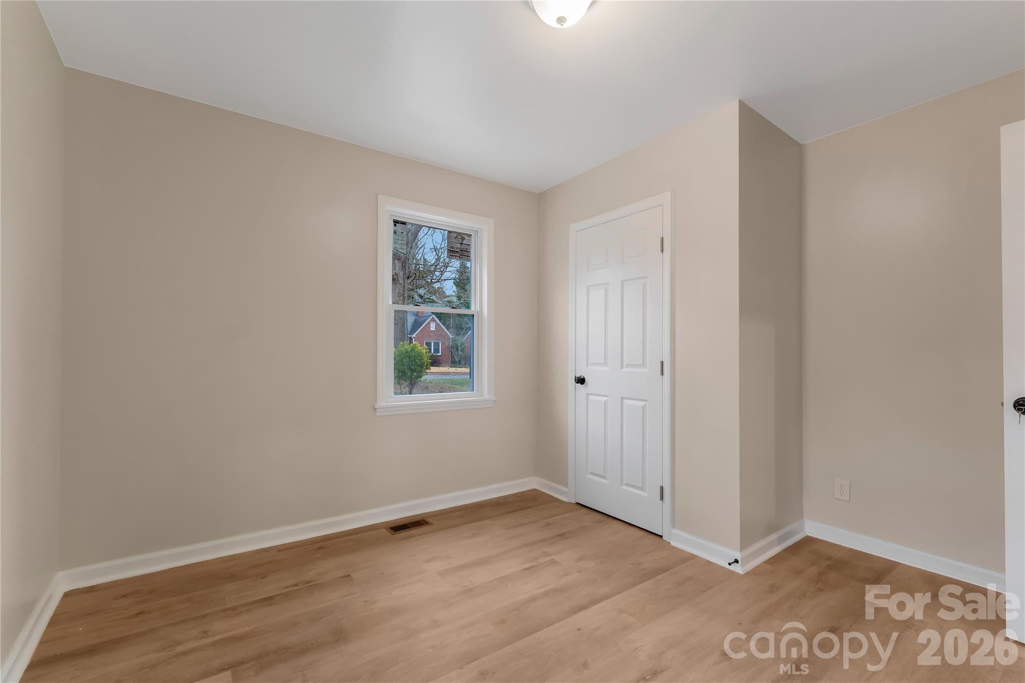 109 N Belvedere Avenue — Gastonia
