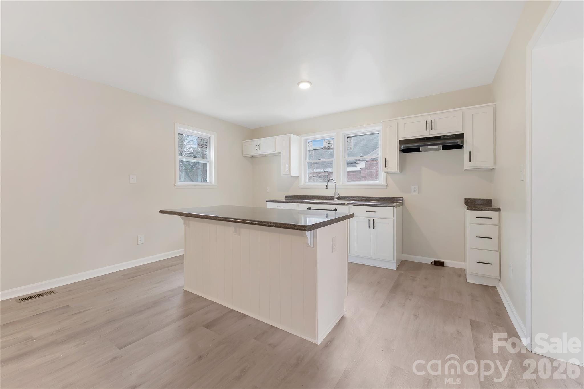 109 N Belvedere Avenue — Gastonia