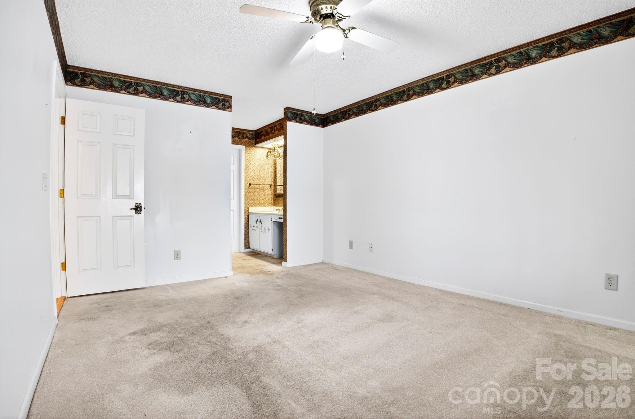 703 Independence Trail — Morganton