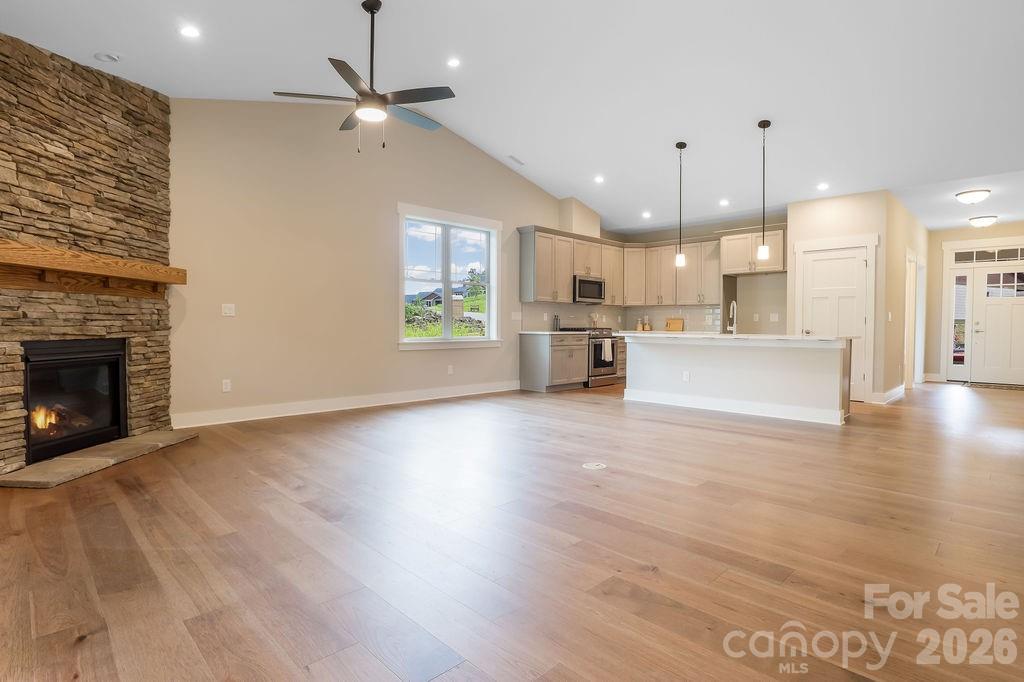 19 Craftsman Overlook Ridge — Arden