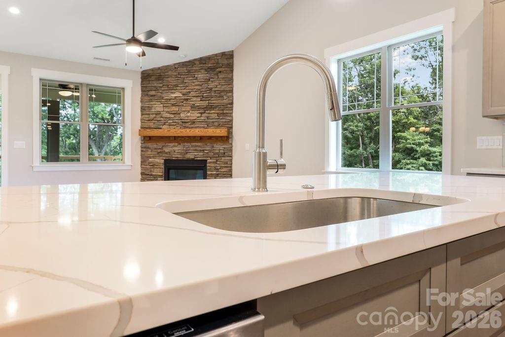 19 Craftsman Overlook Ridge — Arden