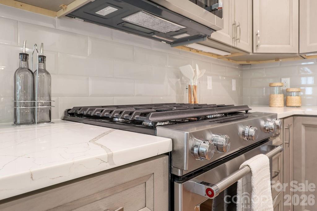 19 Craftsman Overlook Ridge — Arden