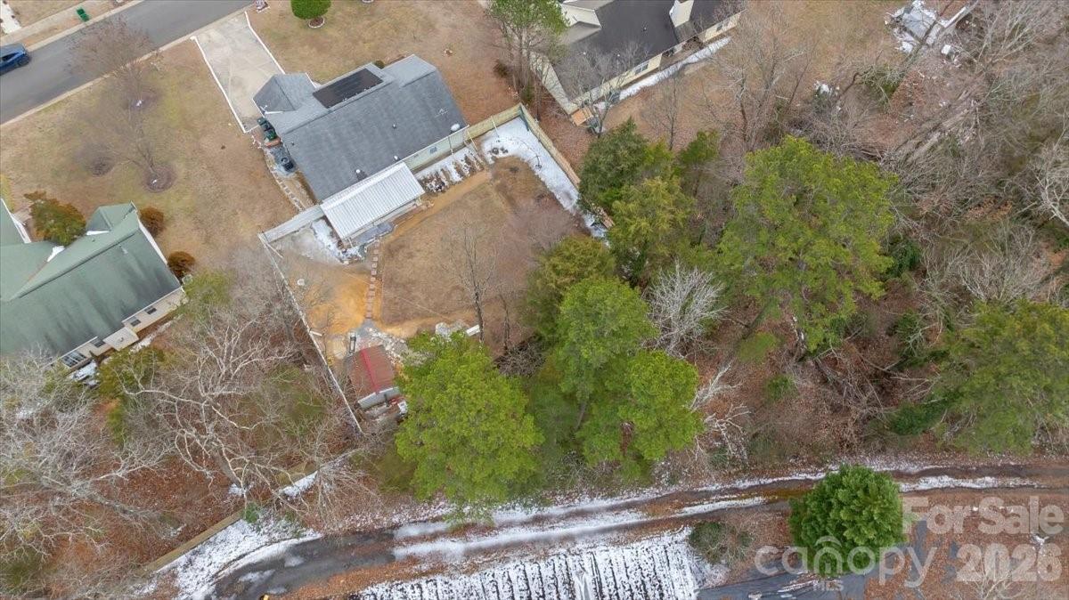 1914 Sloan Drive — Charlotte