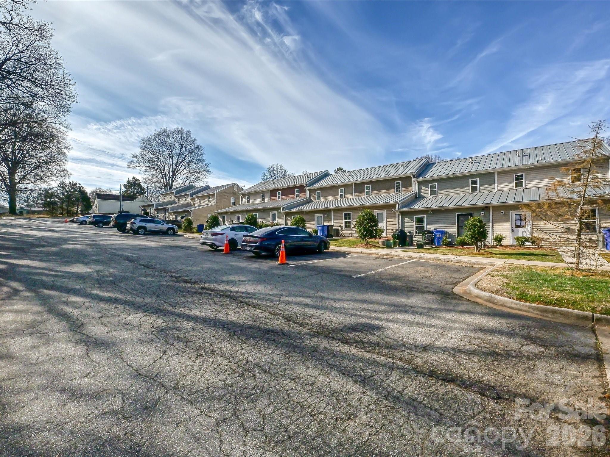 362 E Mills Avenue — Mooresville