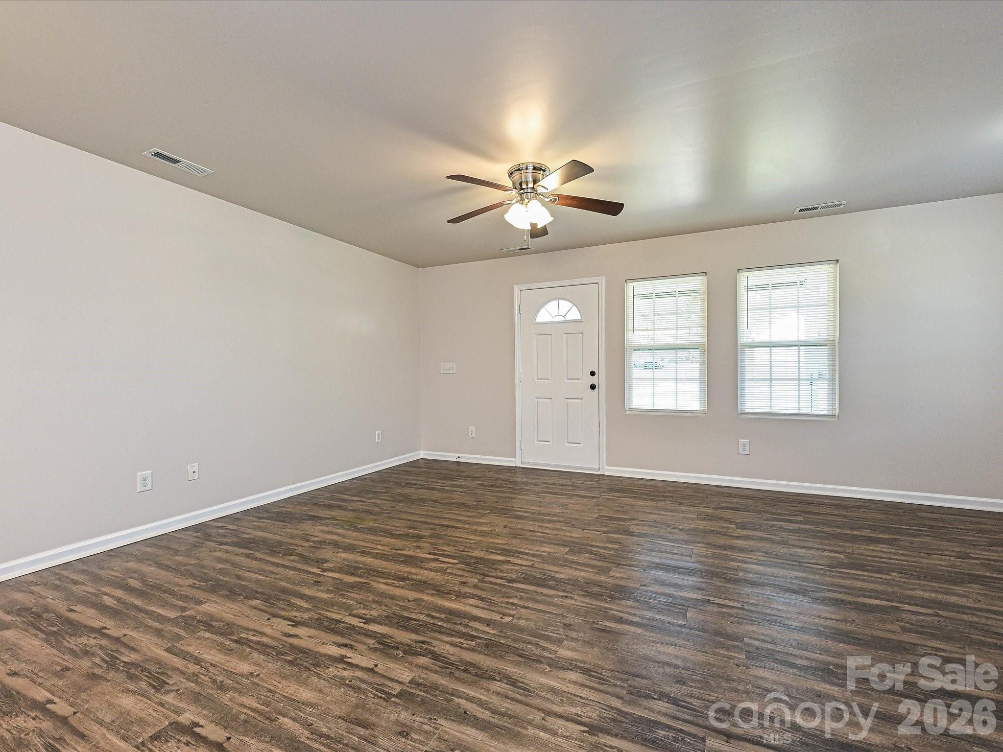 362 E Mills Avenue — Mooresville