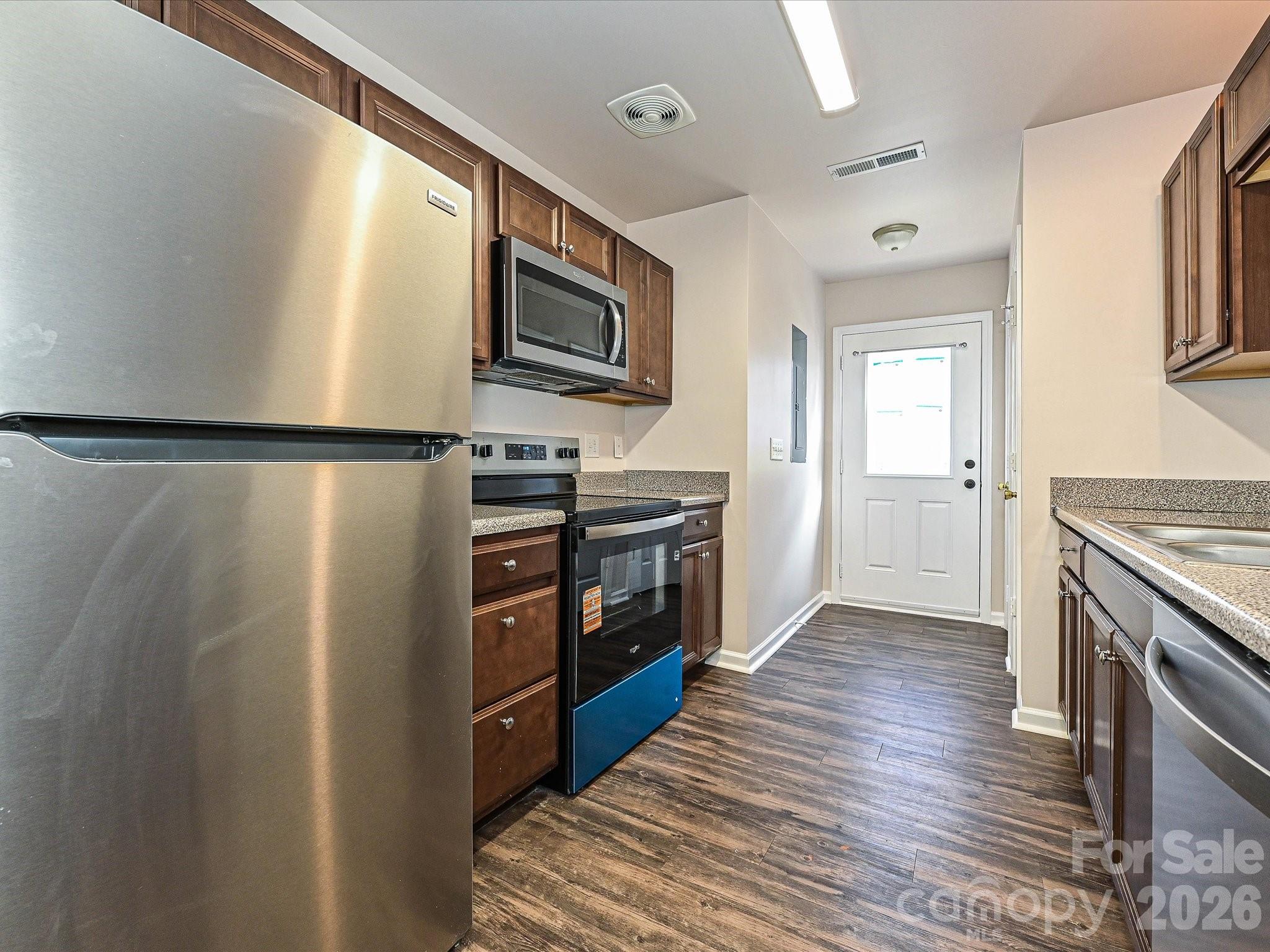 362 E Mills Avenue — Mooresville