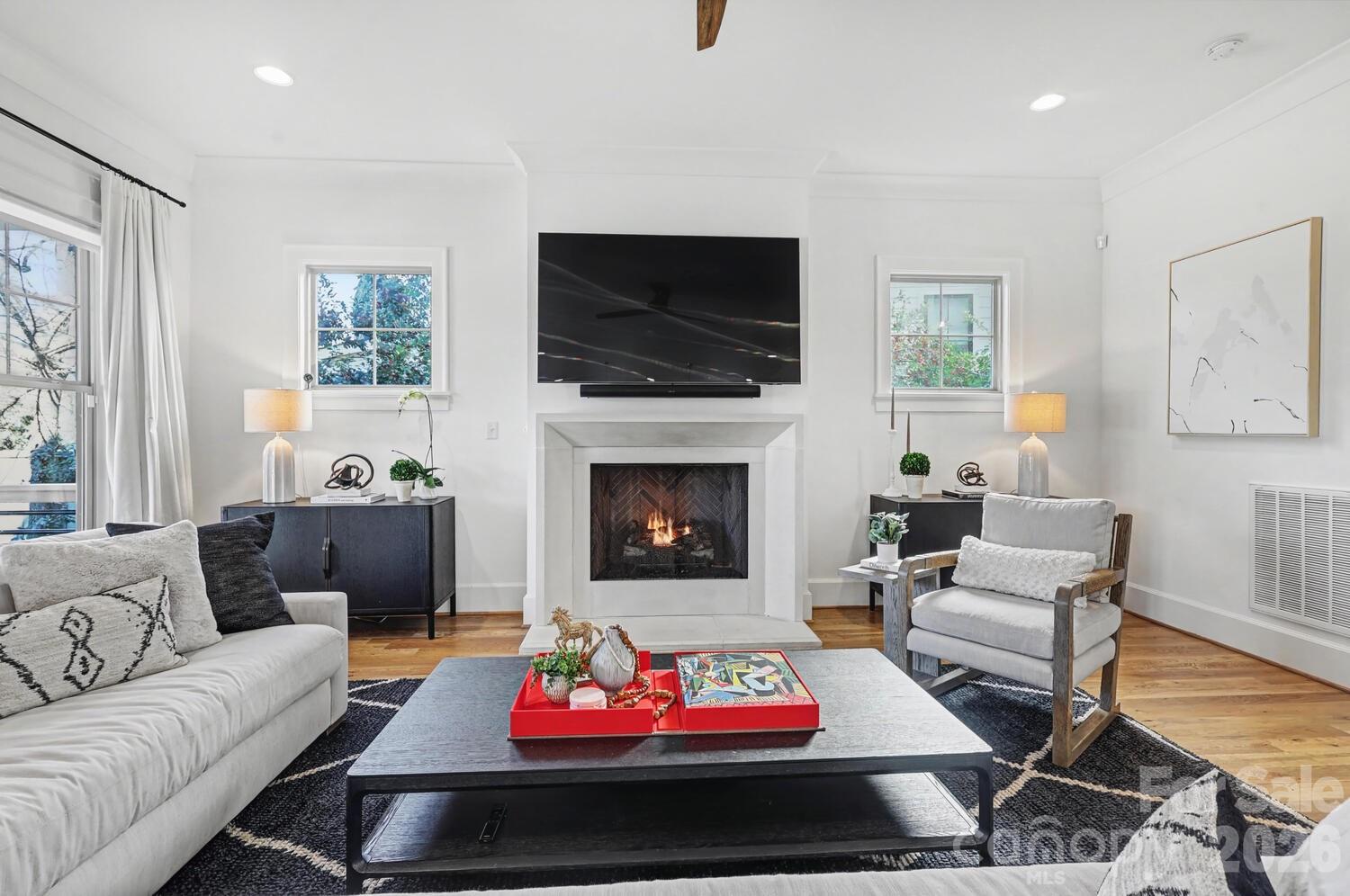 2852 Dorchester Place — Charlotte