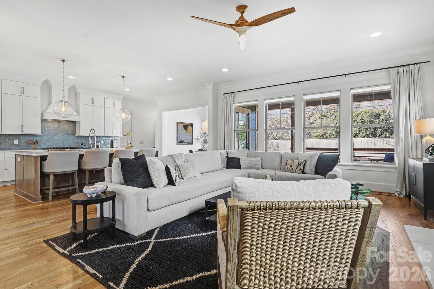 2852 Dorchester Place — Charlotte