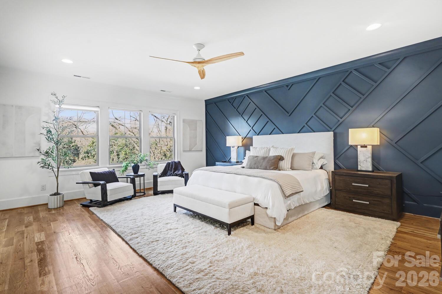 2852 Dorchester Place — Charlotte