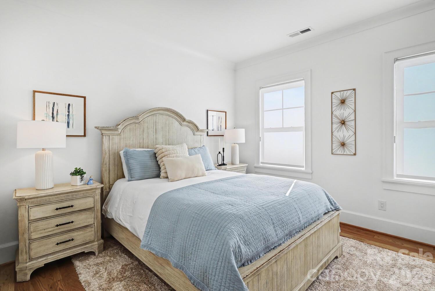 2852 Dorchester Place — Charlotte