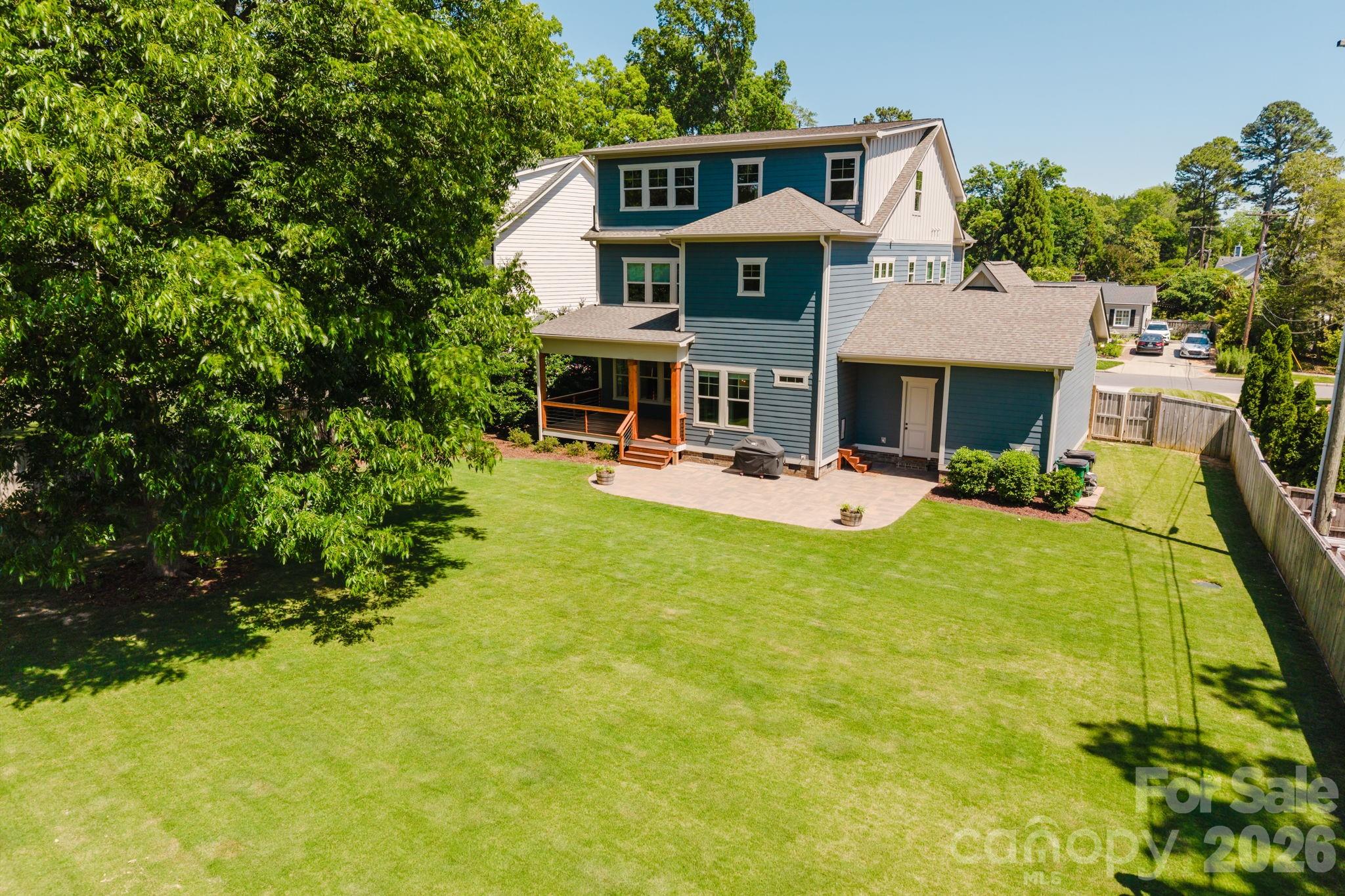 2852 Dorchester Place — Charlotte