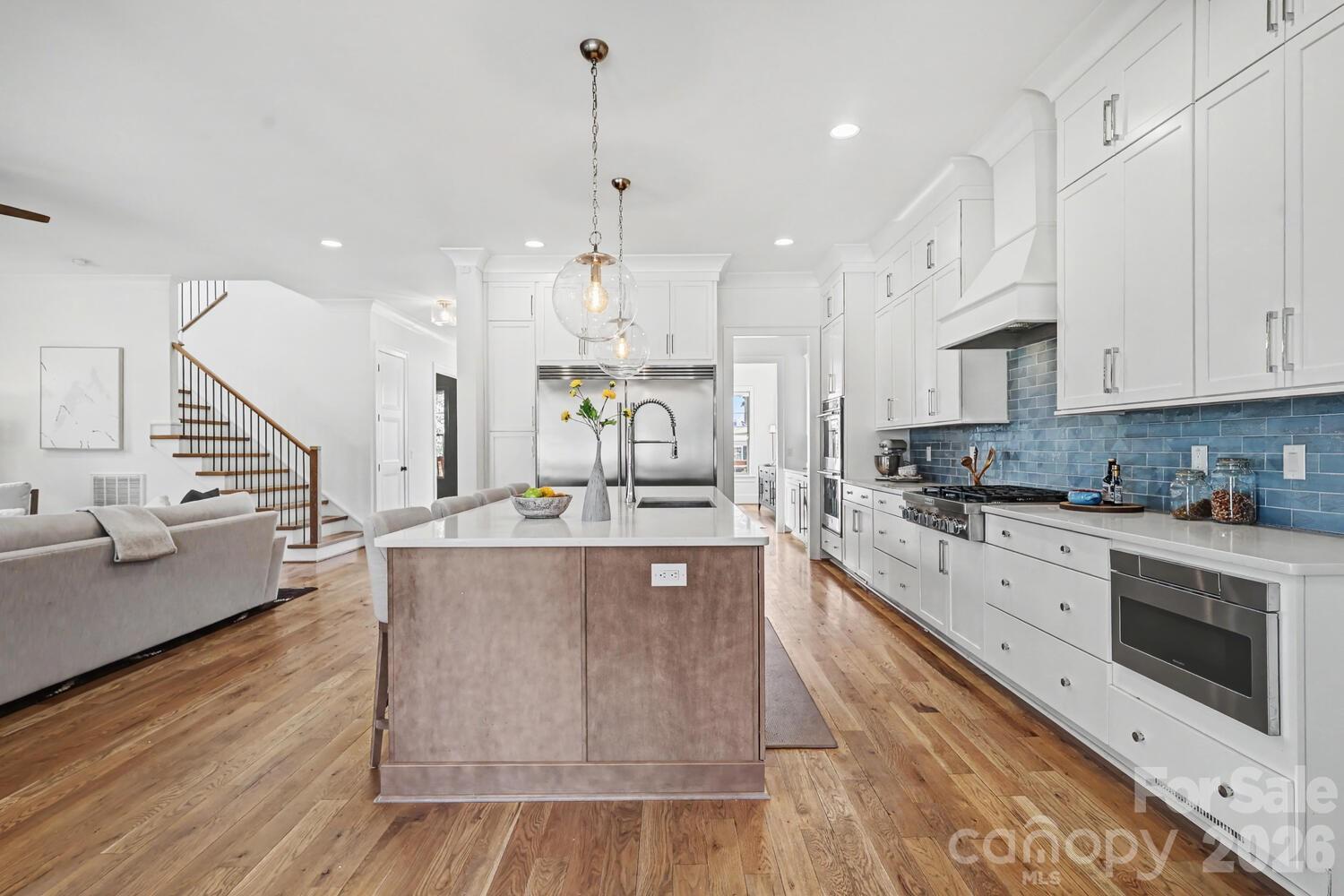 2852 Dorchester Place — Charlotte