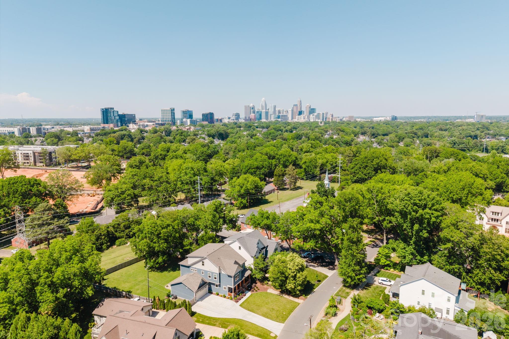 2852 Dorchester Place — Charlotte