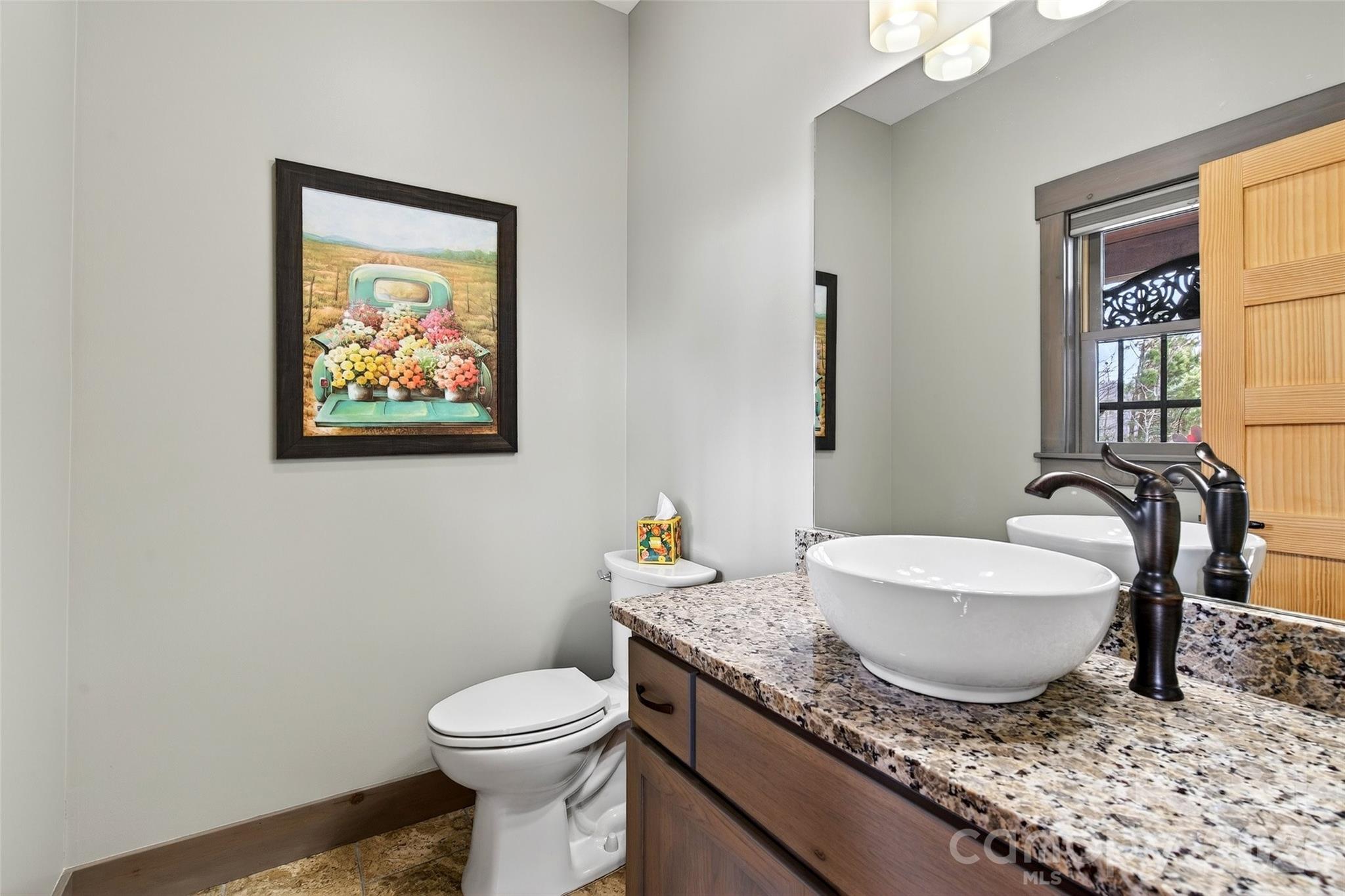 623 Mountain Vista Drive — Nebo