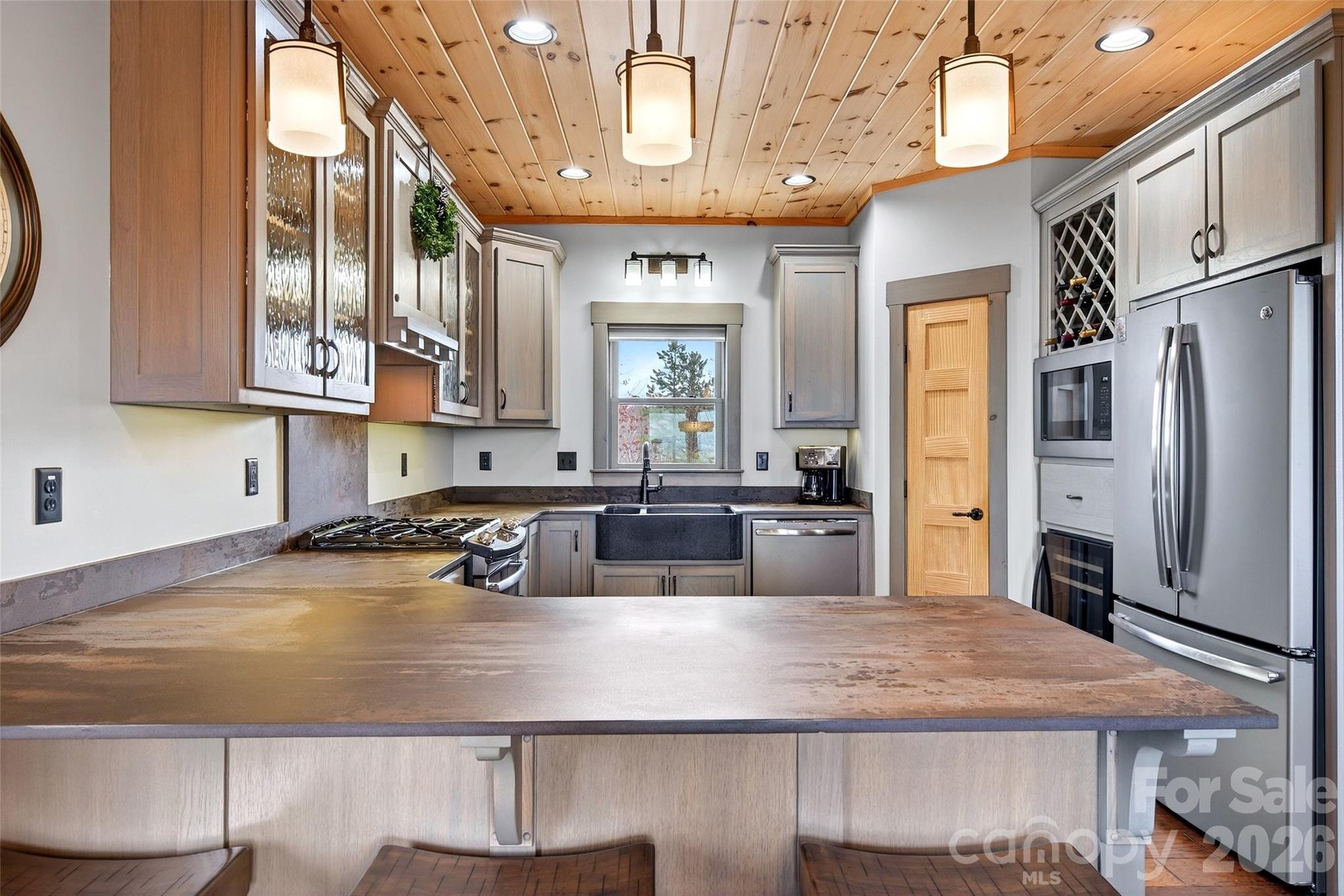 623 Mountain Vista Drive — Nebo